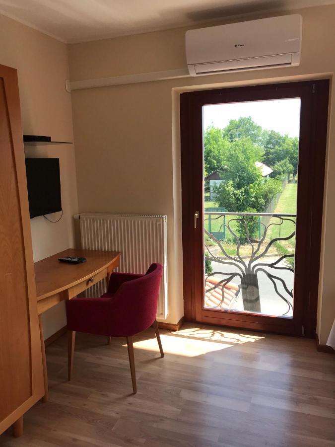 Bed and Breakfast Aurora Panzió Bük Exterior foto